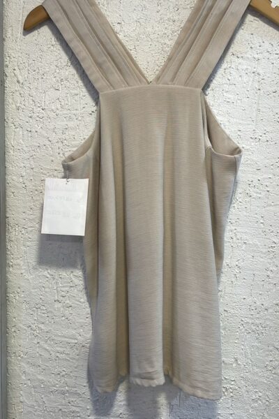 BLUSA ALÇA PESPONTO CHANFRADA